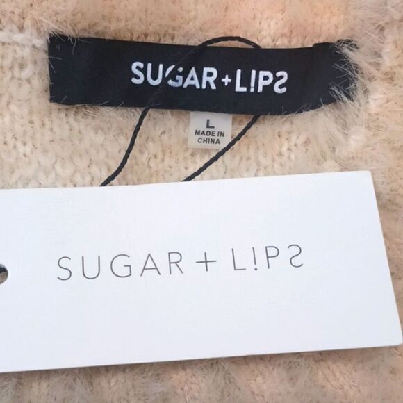 Sugar Lips cream/tan scoop neck drop shoulder eyelash knit chevron print sweater - Picture 9 of 11